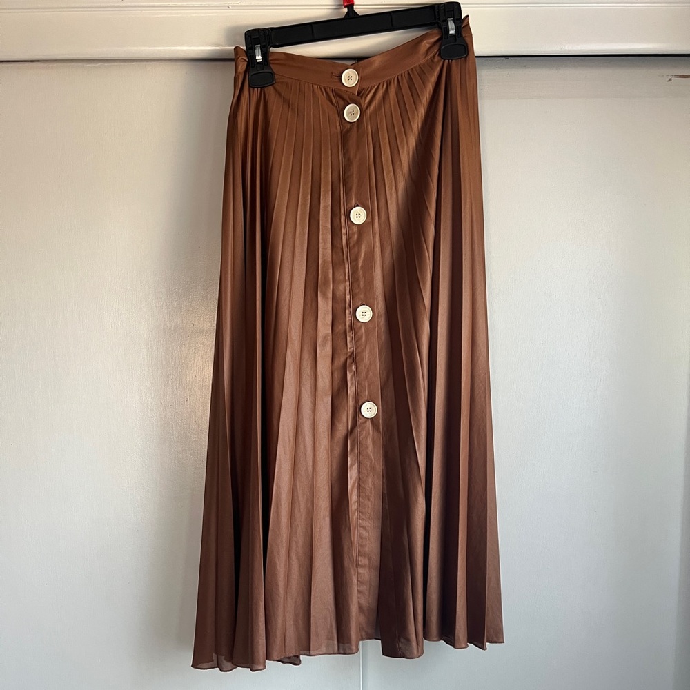 Zara Brown Pleated Midi Skirt with Buttons